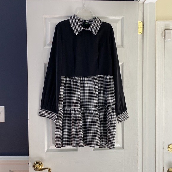 NWOT Gingham Spliced Contrast Collar Ruffle Hem Dress - Picture 3 of 5